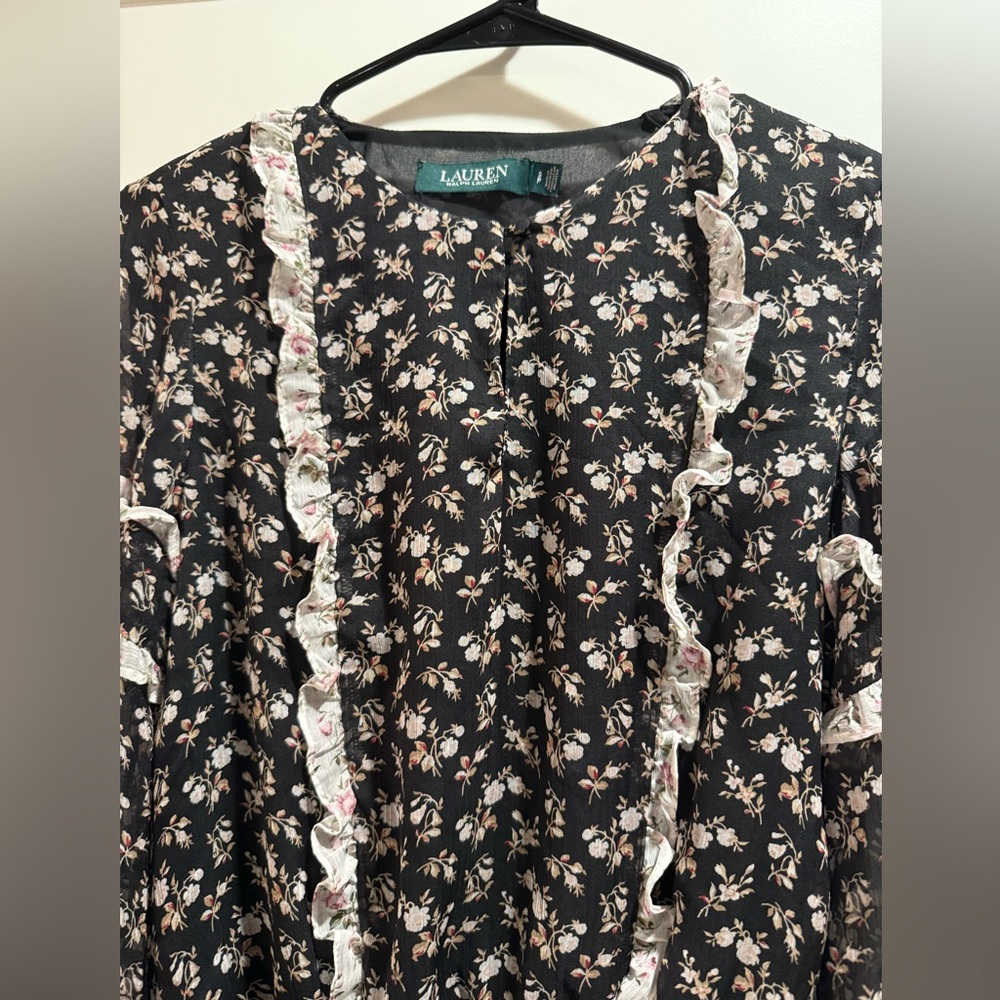 Lauren Ralph Lauren Aindrea Womens Ruffles Smocked Blouse Size SP - Picture 3 of 13